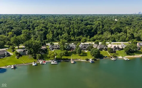 5704 E Fall Creek Parkway North Drive Indianapolis IN 46226