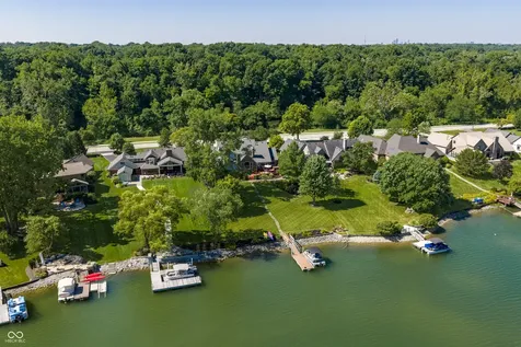 5704 E Fall Creek Parkway North Drive Indianapolis IN 46226