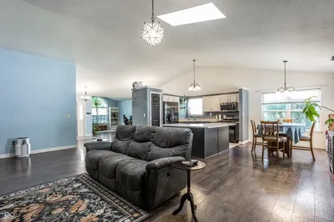2908 Rothe Lane Indianapolis IN 46229