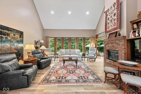 9020 Shetland Lane Indianapolis IN 46278