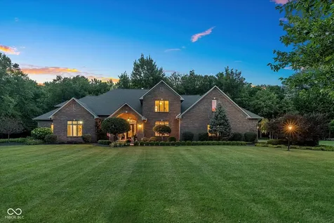 9020 Shetland Lane Indianapolis IN 46278