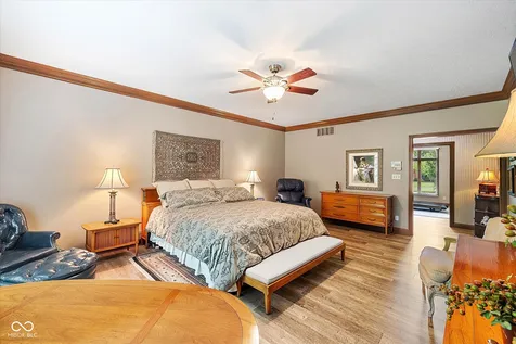 9020 Shetland Lane Indianapolis IN 46278