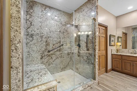 9020 Shetland Lane Indianapolis IN 46278