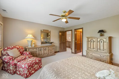 9020 Shetland Lane Indianapolis IN 46278