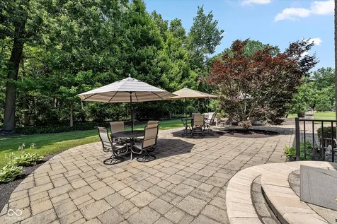 9020 Shetland Lane Indianapolis IN 46278