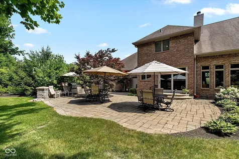 9020 Shetland Lane Indianapolis IN 46278