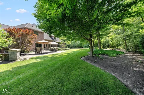 9020 Shetland Lane Indianapolis IN 46278