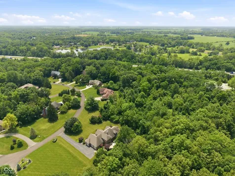 9020 Shetland Lane Indianapolis IN 46278