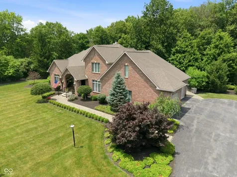 9020 Shetland Lane Indianapolis IN 46278