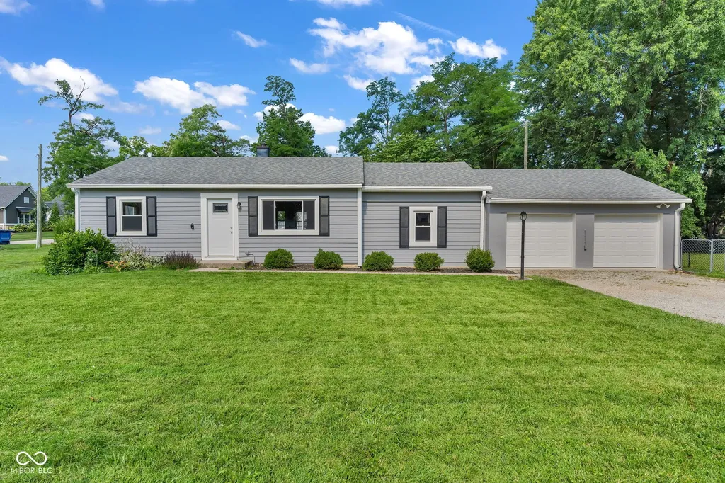 840 Oswego Road Carmel IN 46032
