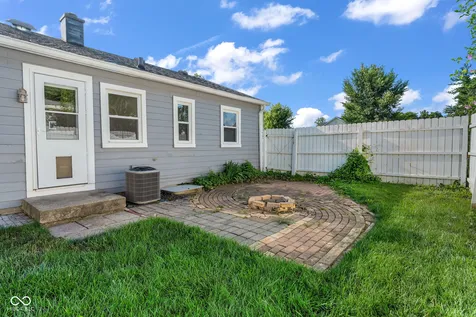 840 Oswego Road Carmel IN 46032