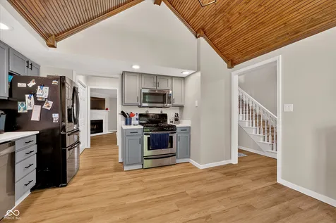 716 Royal Troon Court Avon IN 46123