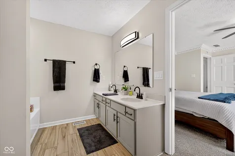 716 Royal Troon Court Avon IN 46123