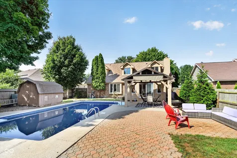 716 Royal Troon Court Avon IN 46123