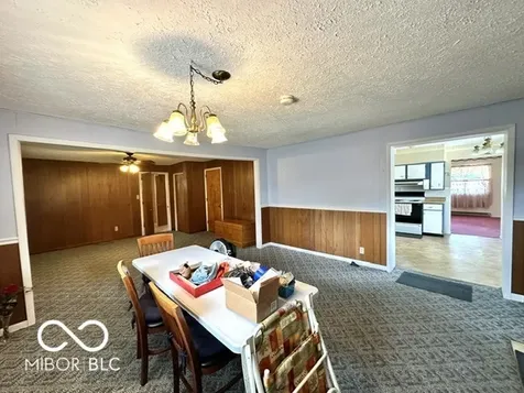 602 Elm Beech Grove IN 46107