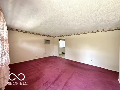 602 Elm Beech Grove IN 46107