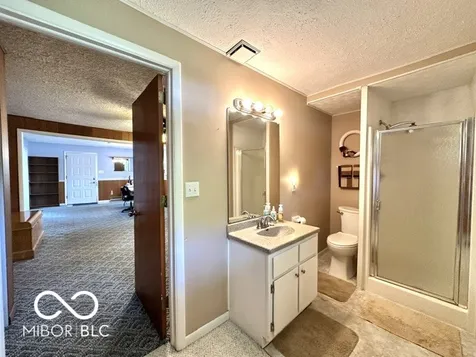 602 Elm Beech Grove IN 46107