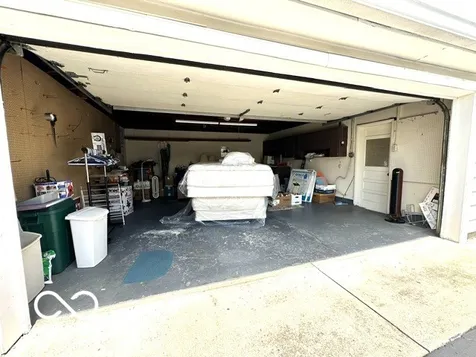 602 Elm Beech Grove IN 46107