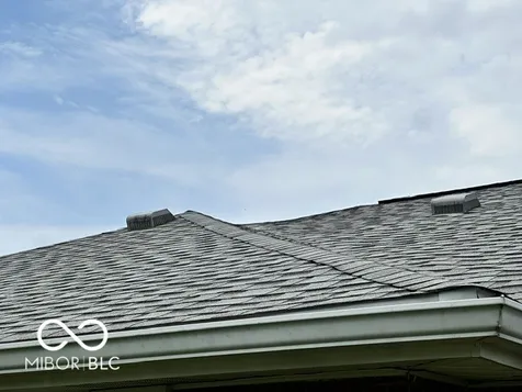 602 Elm Beech Grove IN 46107