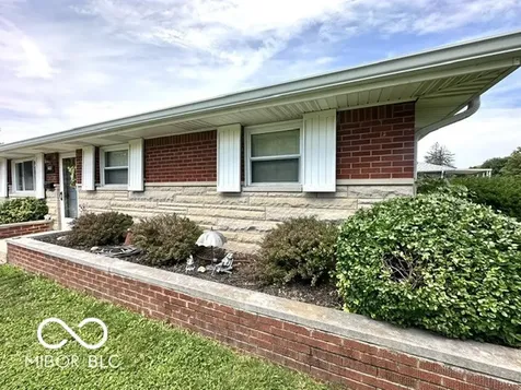 602 Elm Beech Grove IN 46107