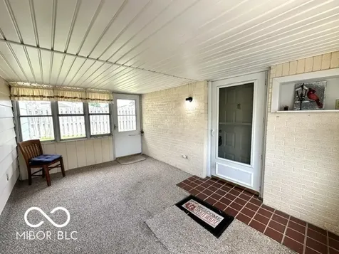 602 Elm Beech Grove IN 46107