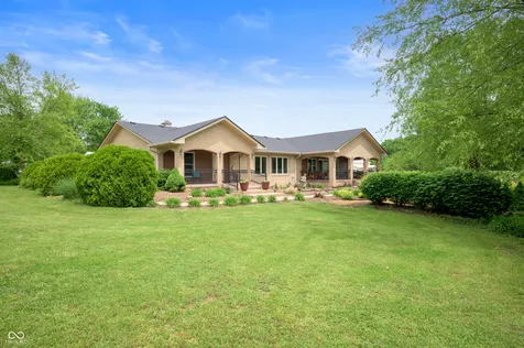 7653 N State Road 135 Morgantown IN 46160