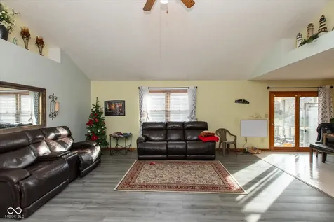 377 Savannah Drive Greenwood IN 46142