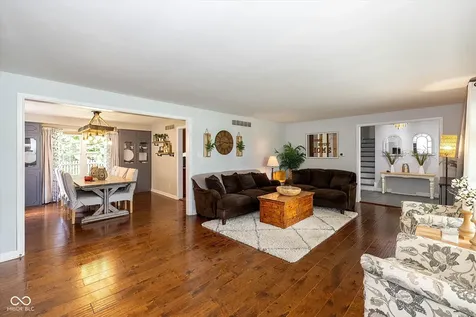 8889 Cholla Road Indianapolis IN 46240