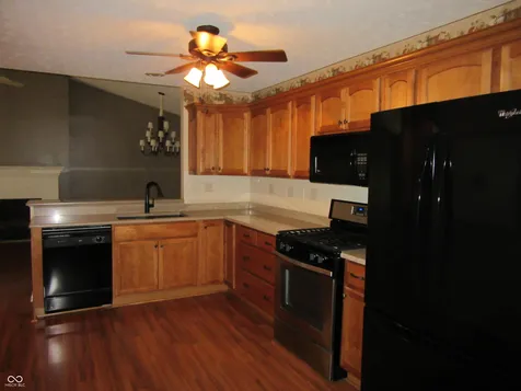 339 Lakewood Court Avon IN 46123