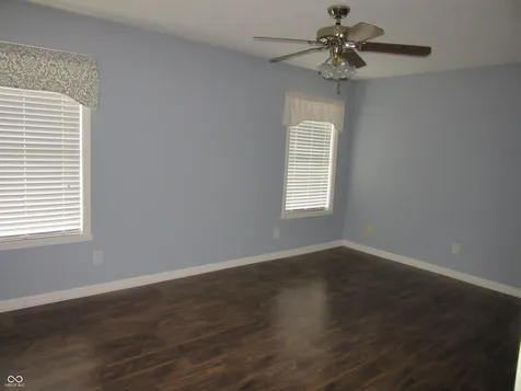339 Lakewood Court Avon IN 46123