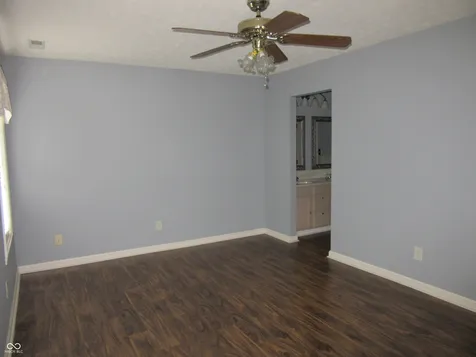 339 Lakewood Court Avon IN 46123