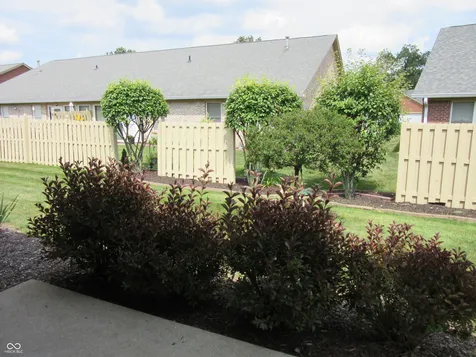 339 Lakewood Court Avon IN 46123