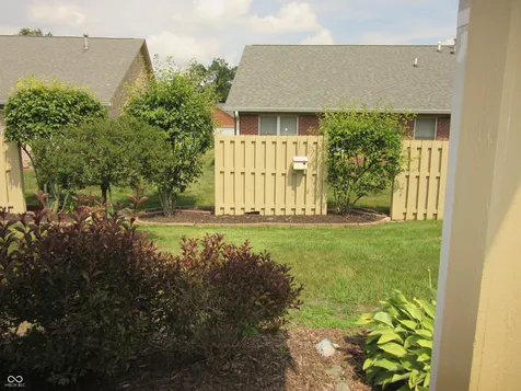 339 Lakewood Court Avon IN 46123