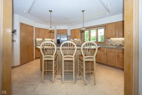108 Pinehurst Fishers IN 46037