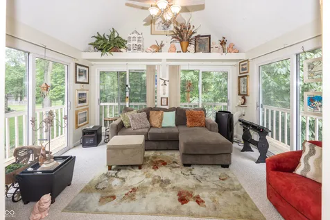 108 Pinehurst Fishers IN 46037