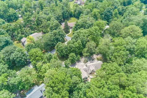 108 Pinehurst Fishers IN 46037