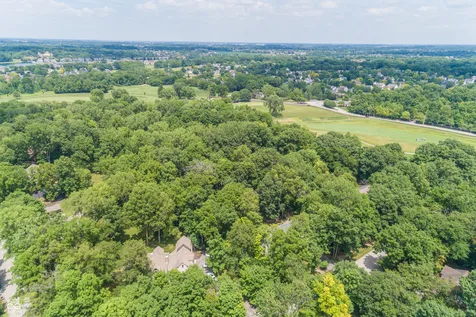 108 Pinehurst Fishers IN 46037