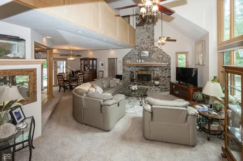 108 Pinehurst Fishers IN 46037