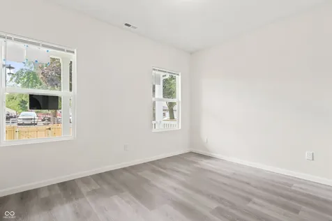 1172 Groff Avenue Indianapolis IN 46222