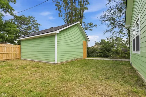 1172 Groff Avenue Indianapolis IN 46222