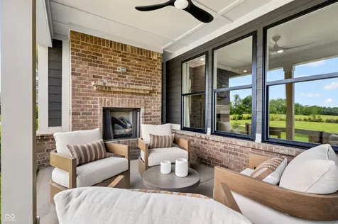 2356 Red Squirrel Way Zionsville IN 46077