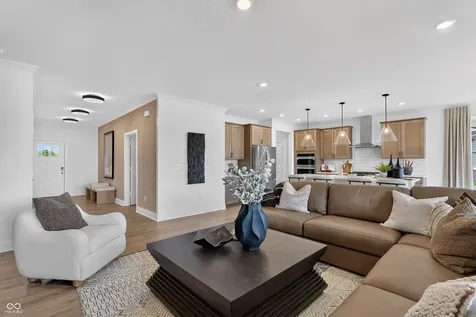 2356 Red Squirrel Way Zionsville IN 46077