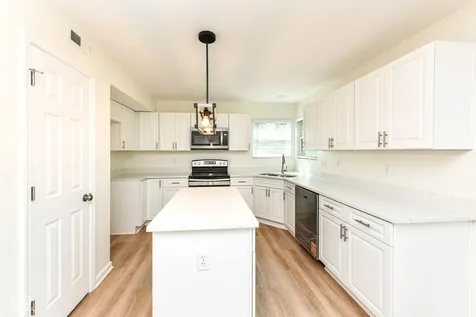 6338 Creekview Lane Fishers IN 46038
