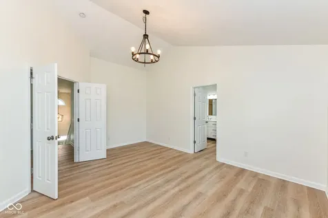 6338 Creekview Lane Fishers IN 46038