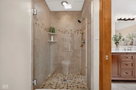 4574 Bayberry Lane Zionsville IN 46077