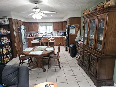 105 W County Road 900 N Lizton IN 46149