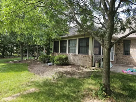 105 W County Road 900 N Lizton IN 46149