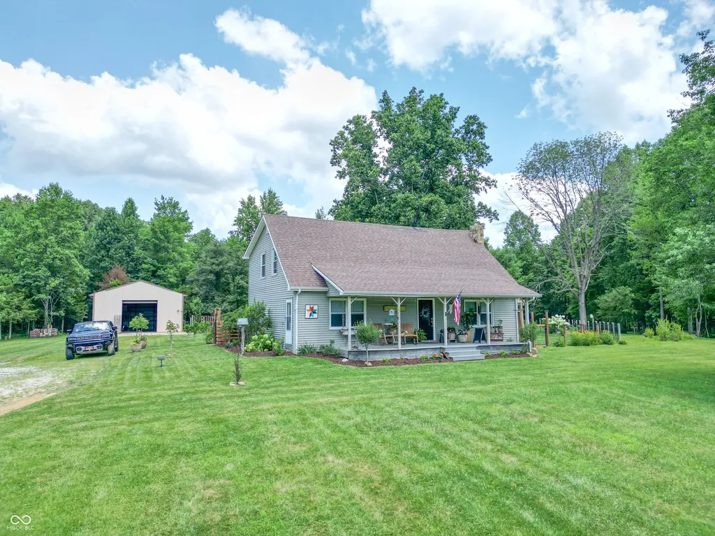 13001 W Old Nashville Road Columbus IN 47201