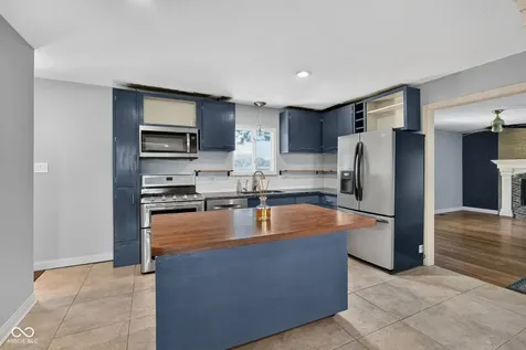 5465 W 200 S New Palestine IN 46163