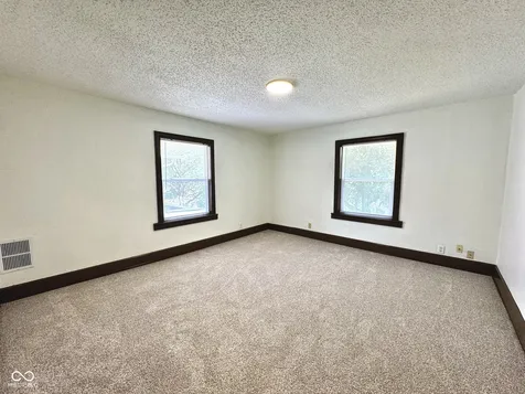 1128 E 35th Street Indianapolis IN 46205